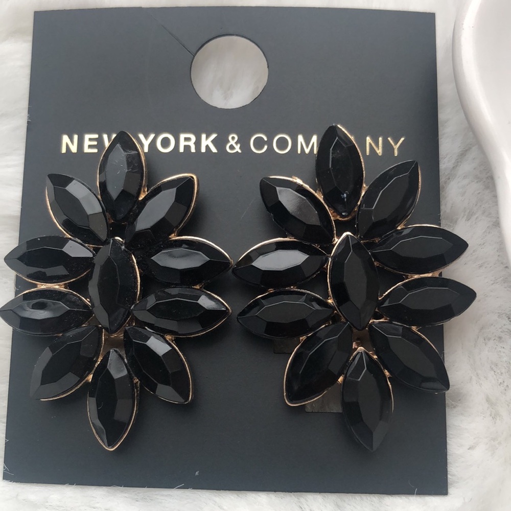 New York & Company pair of clip-on earrings